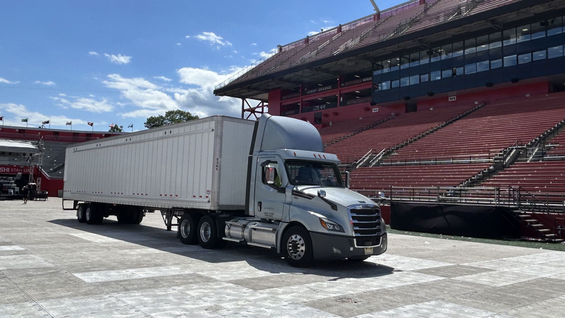 MXL Group Truck 8